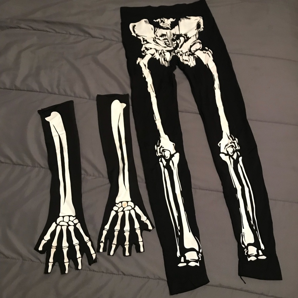 ‼️‼️spirit Halloween skeleton leggings and gloves